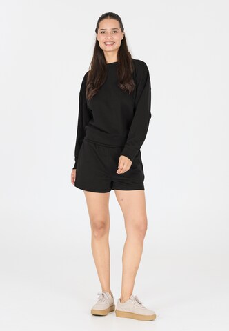 Athlecia Regular Shorts 'Crecy' in Schwarz