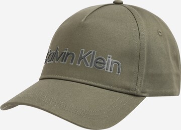 Casquette Calvin Klein en vert : devant