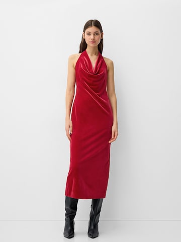 Abito di Bershka in rosso: frontale