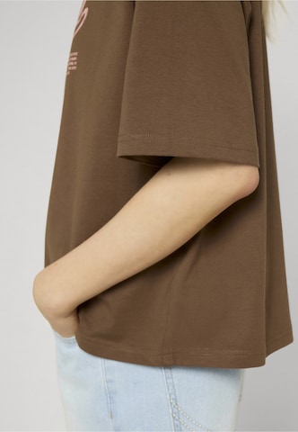Maglietta di Karl Kani in marrone