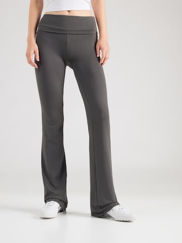 GUESS Flared Sporthose 'LOTUS' in Grau: Vorderseite