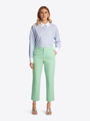 Rich & Royal Normalny krój Spodnie w kolorze zielony