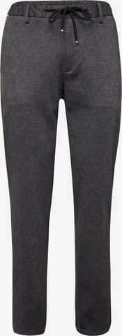 BOSS Regular Trousers with creases 'Kane' in Black: front