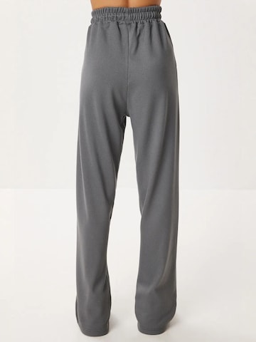 Hiccup Joggingpak 'Istanbul' in Grijs