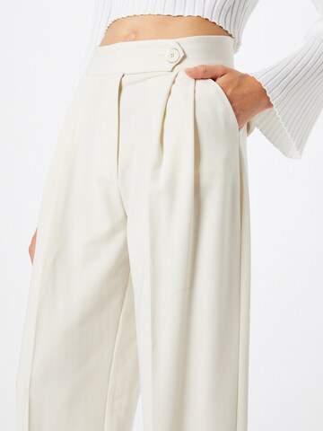 IMPERIAL Regular Trousers with creases in White