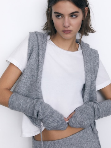 Manchettes Pull&Bear en gris