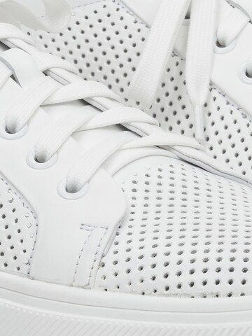 Estro - Zapatillas deportivas bajas '12056' en blanco