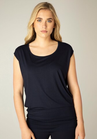 BASE LEVEL Shirt in Blue: front