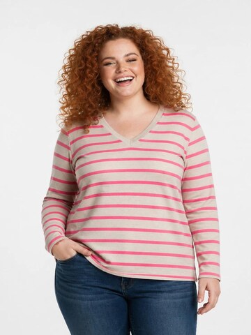 Shape Of You Blouse in Roze: voorkant