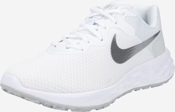 Scarpa da corsa 'Revolution 6 Next Nature' di NIKE in bianco: frontale