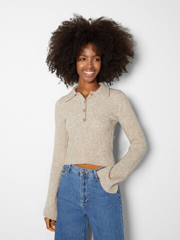 Bershka Pullover in Beige: predná strana