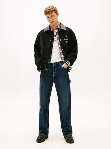 Tommy Jeans Демисезонная куртка в Черный