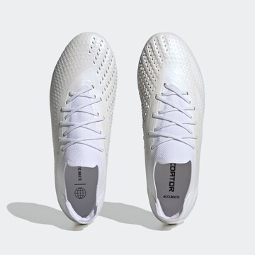 Chaussure de foot 'Predator Accuracy 1' ADIDAS PERFORMANCE en blanc