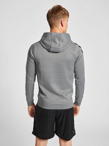 Hummel - Sweatshirt de desporto em cinzento