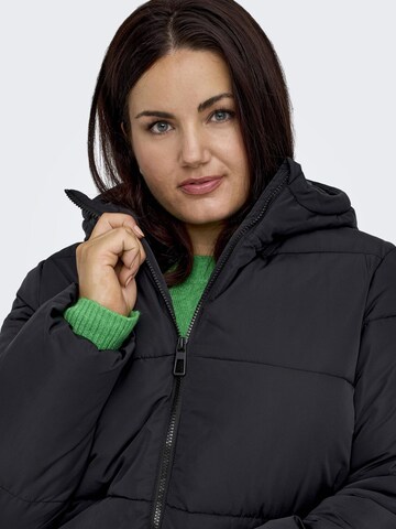 ONLY Carmakoma Wintermantel in Schwarz