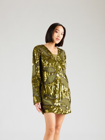 Rochie de cocktail de la Warehouse pe verde: față