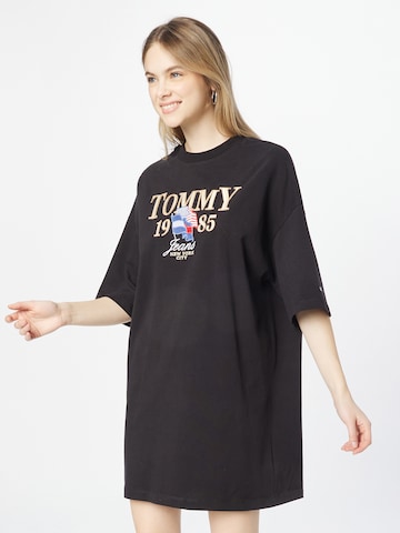 Rochie de la Tommy Jeans pe negru: față