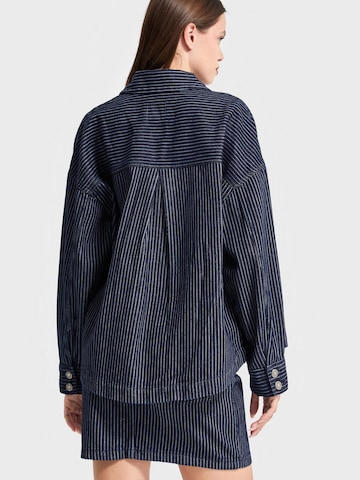 IT'S BASIC Oversized shirt in Blue