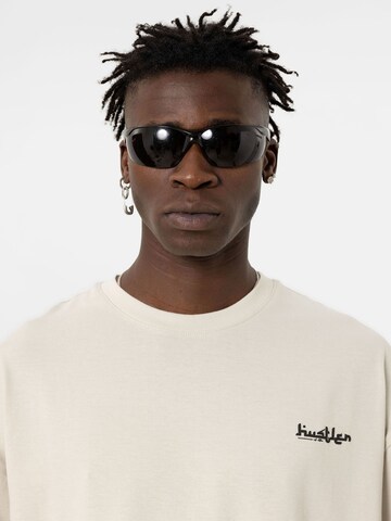 T-Shirt 'Frangipani' VAMOS CLO en beige