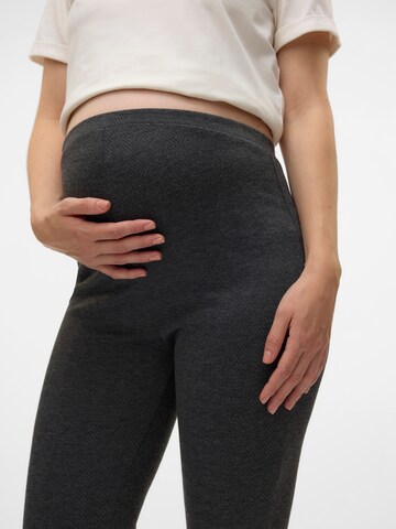 MAMALICIOUS Flared Leggings in Black
