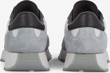 Sneaker bassa di Calvin Klein in grigio
