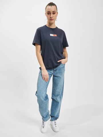 Tommy Jeans T-Shirt in Blau