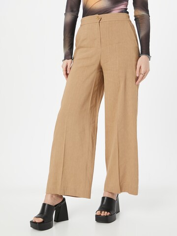 Marella Wide leg Pleated Pants in Beige: front