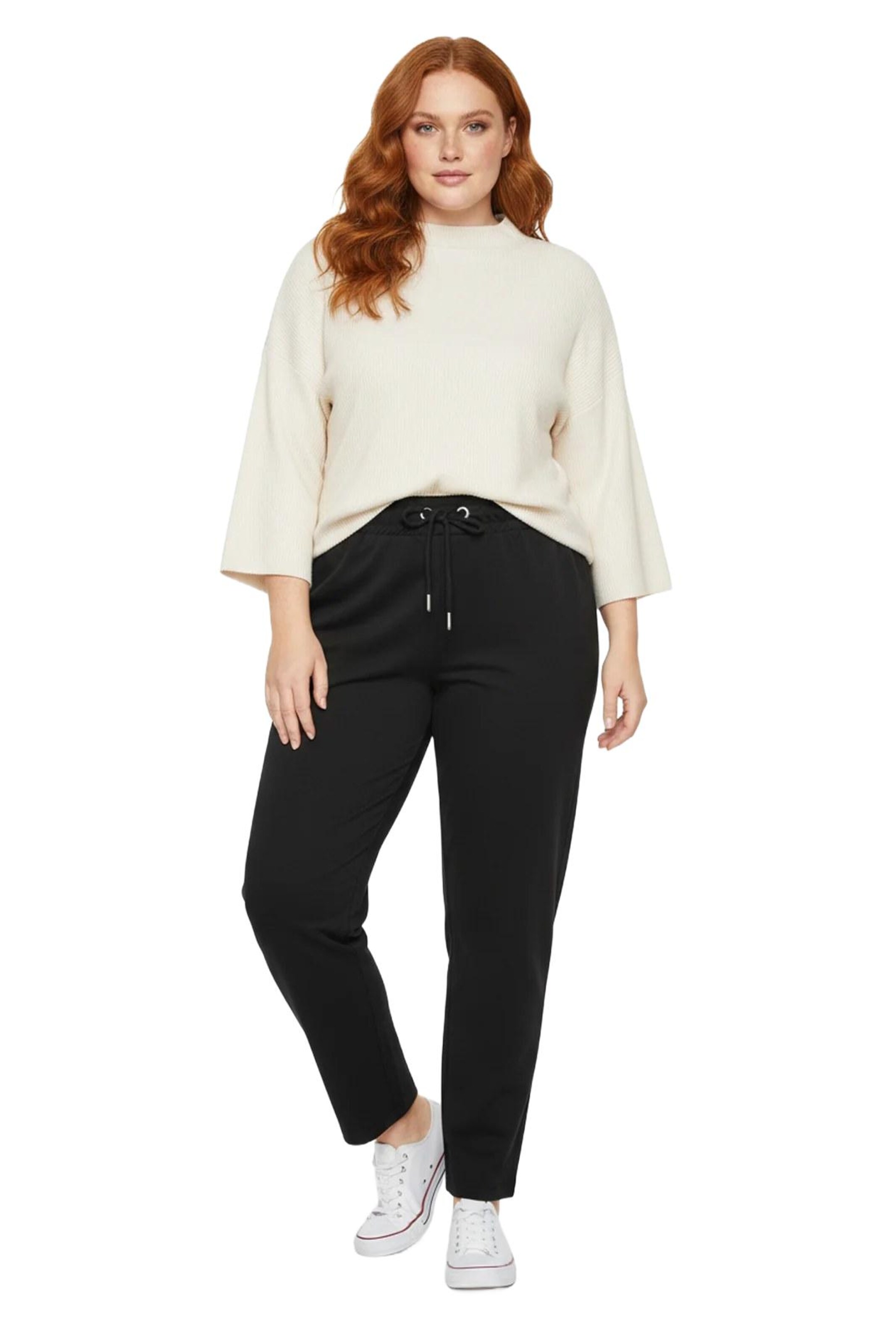 Shape Of You Regular Hose in Schwarz