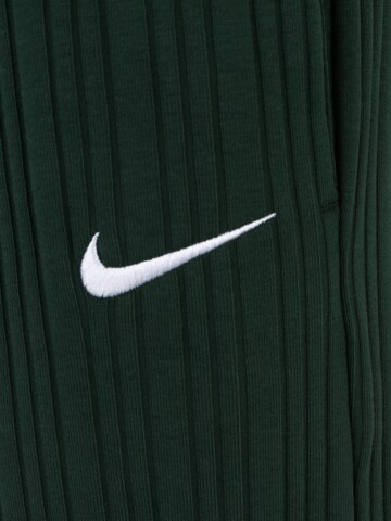 Nike SportswearWide Leg/ Široke nogavice Hlače - zelena boja