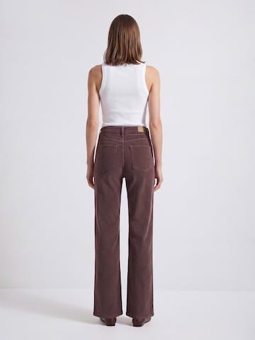Mavi Flared Jeans in Brown