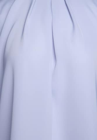 faina - Blusa em azul