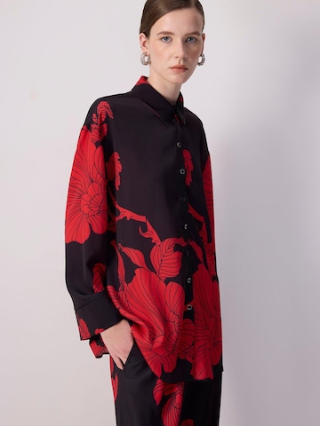 Touché Privé Leisure suit 'Flower Patterned Shirt Trousers Set' in Black