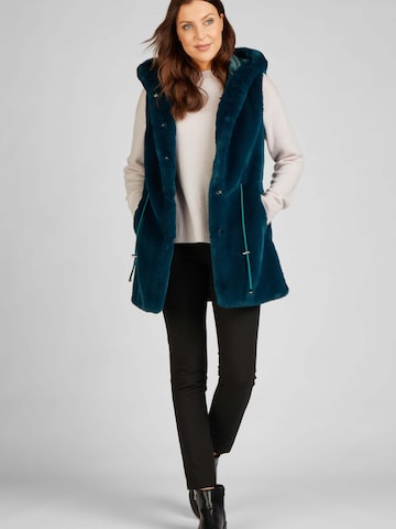 Funk since 1776 Vest in Green: front