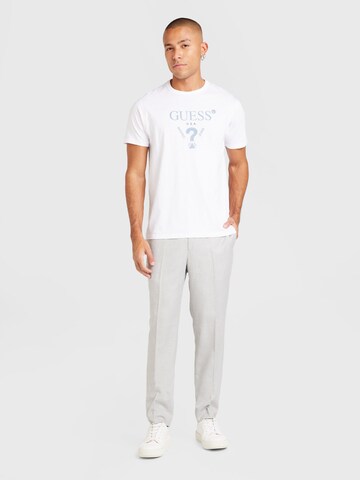 GUESS T-Shirt in Weiß