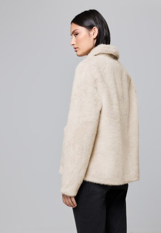 Street One Studio Between-Season Jacket in Beige