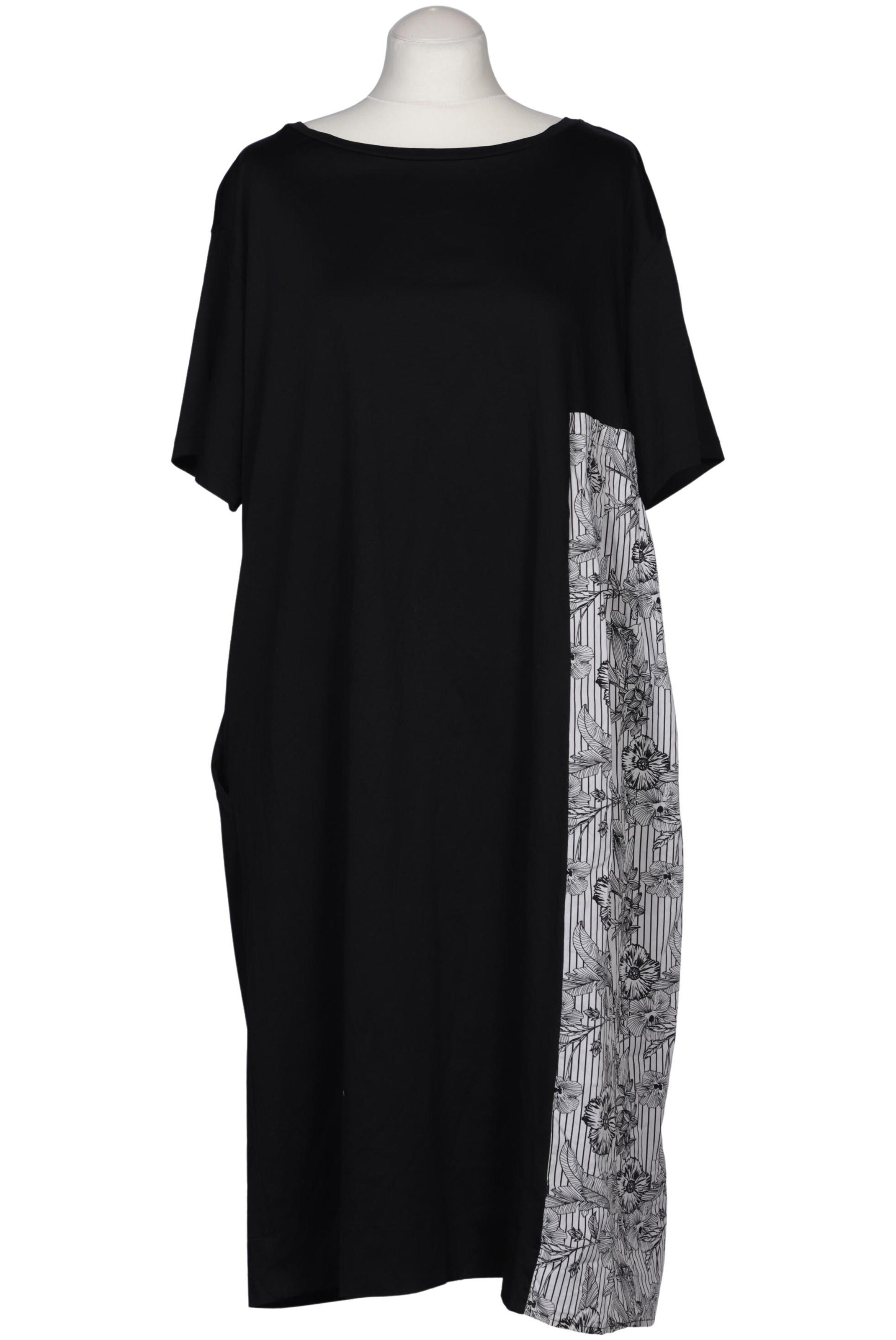 Marina Rinaldi Dress in L in Black: front