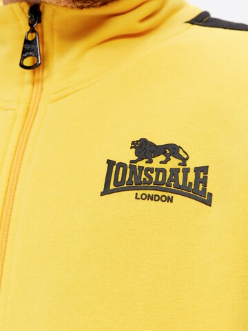 LONSDALE Tepláková souprava 'Beickerton' – žlutá