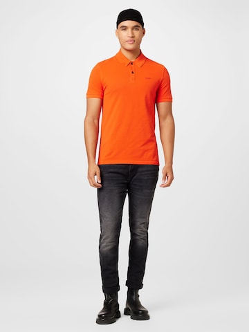 Coupe regular T-Shirt 'Prime' BOSS Orange en rouge