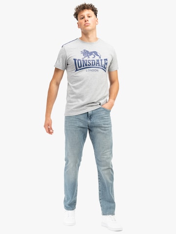 LONSDALE Футболка 'HENCONNER' в Серый