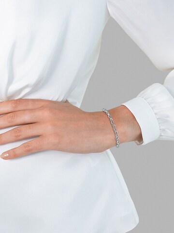 Trilani Bracelet in Silver: front