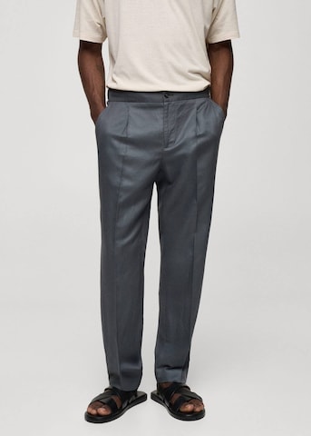 MANGO MAN Regular Pleated Pants 'Sorbet' in Grey: front