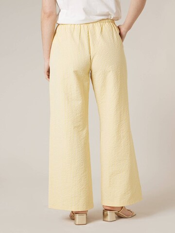 Loosefit Pantalon 'Josita' Deeluxe en jaune