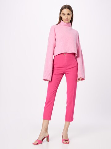 Dorothy Perkins Regular Trousers with creases in Pink