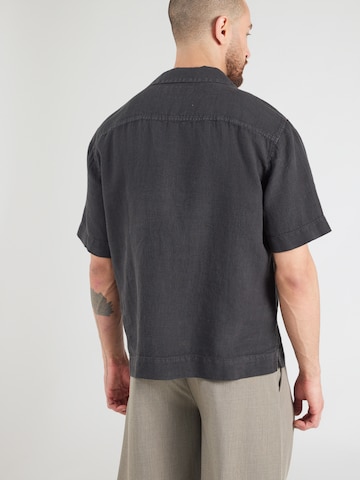 Abercrombie & Fitch Comfort fit Button Up Shirt 'MAR4' in Black
