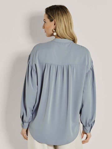 MADELEINE Blouse in Blauw