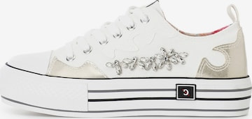 Sneaker bassa di CAFè NOIR in beige: frontale