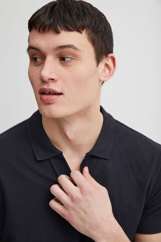 Casual Friday Poloshirt 'Tristan' in Blau