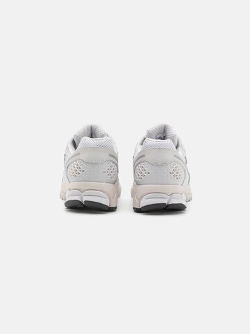 Nike Sportswear Низкие кроссовки 'Zoom Vomero 5' в Серый