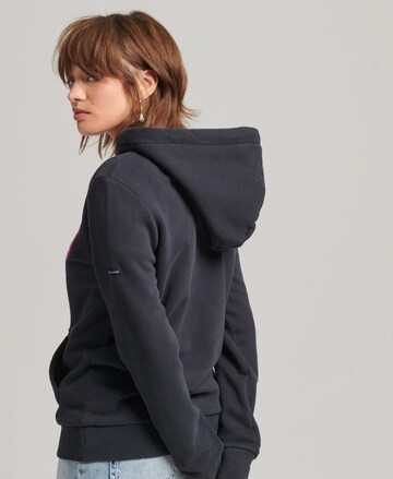 Superdry Sweatshirt in Grau