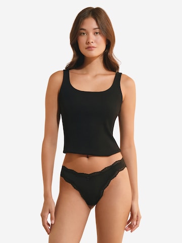 ETAM Thong 'Jim Micro' in Black: front